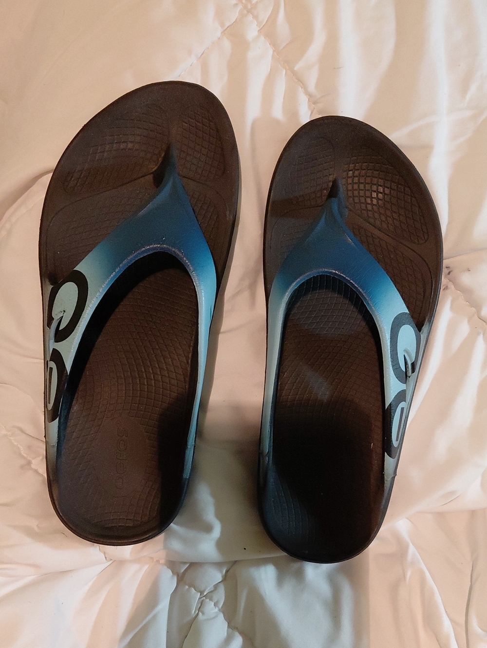 OOFOS Blue and Black Women's Sandals